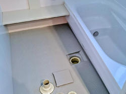 ナノダイヤモンド施工鶴見新築住宅お風呂排水口